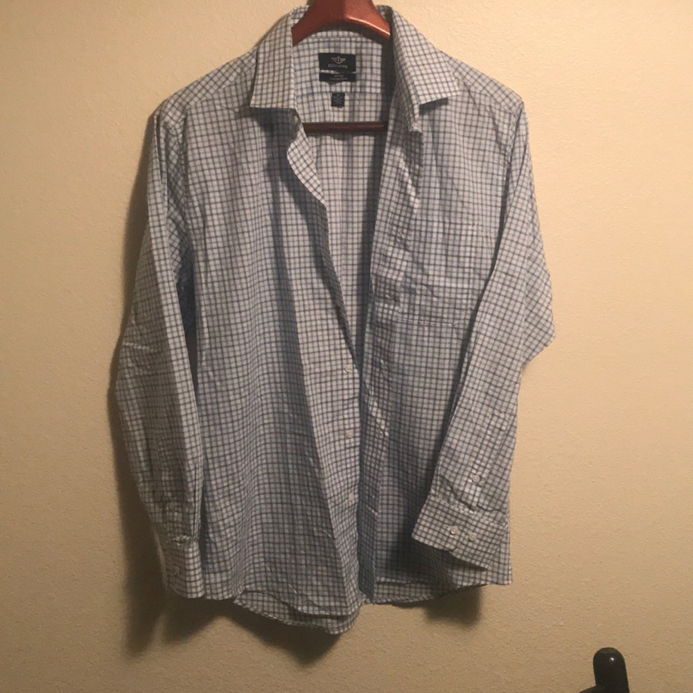 Dockers checked men’s dress shirt